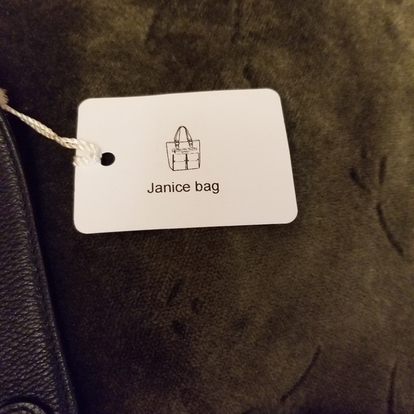 Bulgaria Monogram Canvas Janice Large Bag - Picture 4 of 8